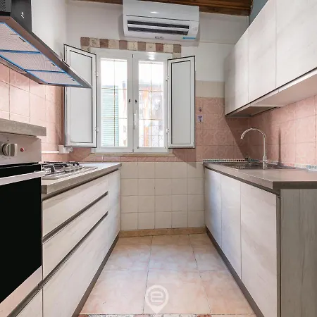 Estay - Dama Dei Fiori Apartment *