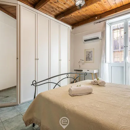 La Dama Dei Fiori Διαμέρισμα *